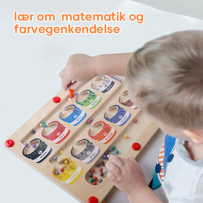 Magnetisk labyrint med farver og tal